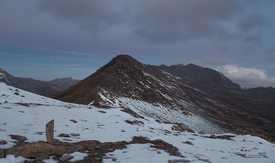 04-La-Brèche-de-Ruine-(Col-Vieux-)