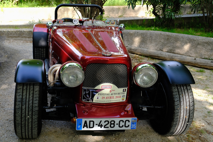 Auto retro Plan de la tour61