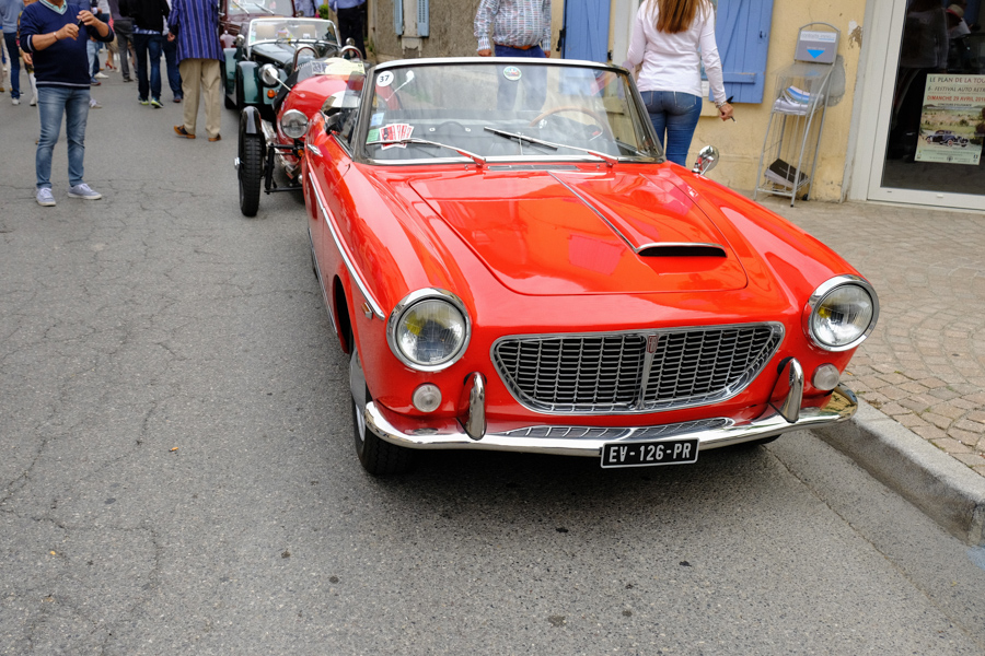 Auto retro Plan de la tour74