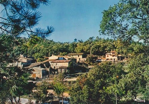 005-10Z33 Hameau des Pierrons 2